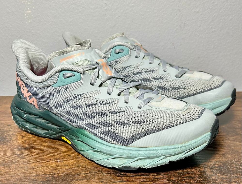 Hoka One One Speedgoat 5 Harbor Mist Spruce 1123158 HMSP Women’s Sz 9.5D